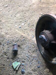 ガス接切断後の車輪と軸-2